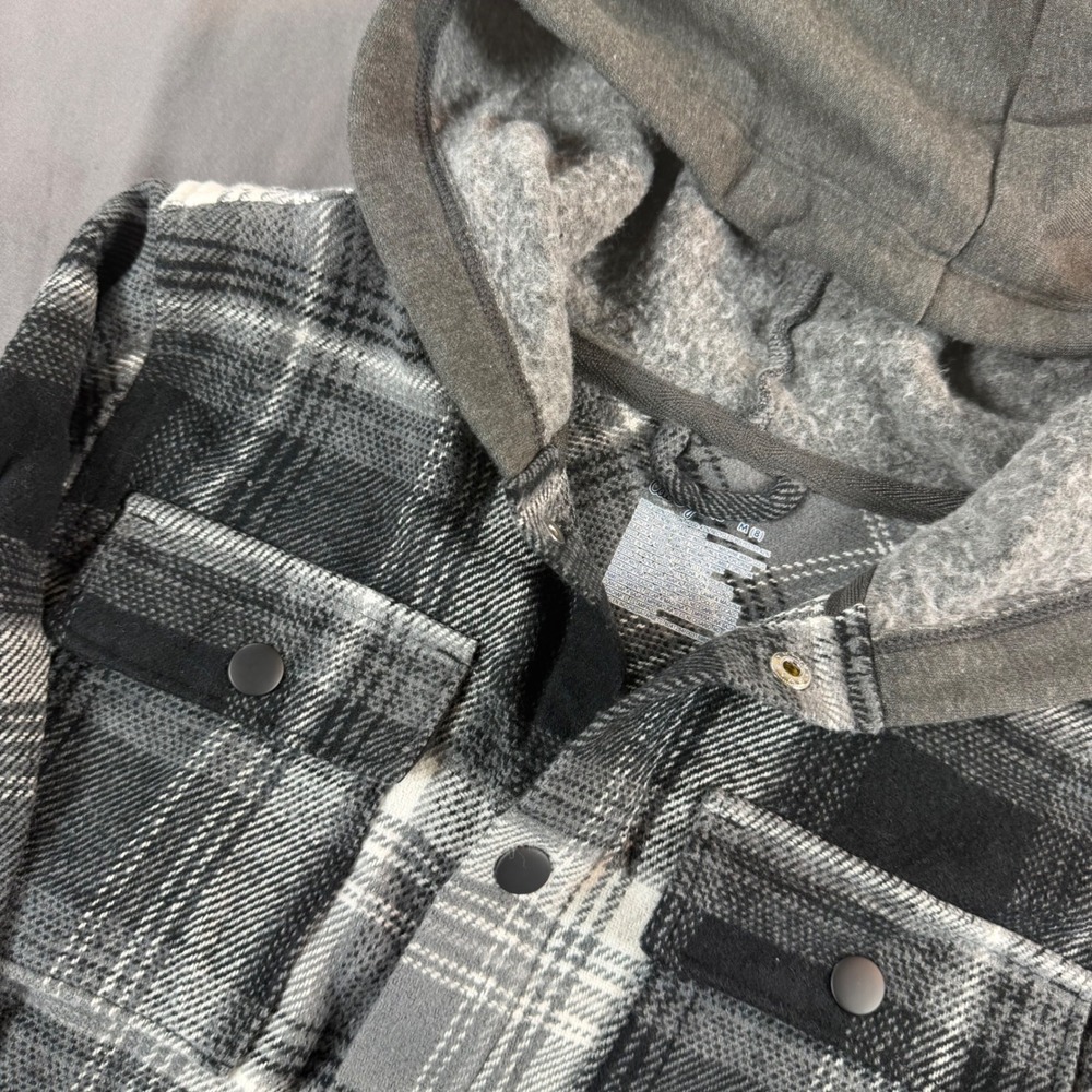 Cat & Jack Boys Charcoal White Plaid Hooded Flannel Shirt Jacket Size M 8